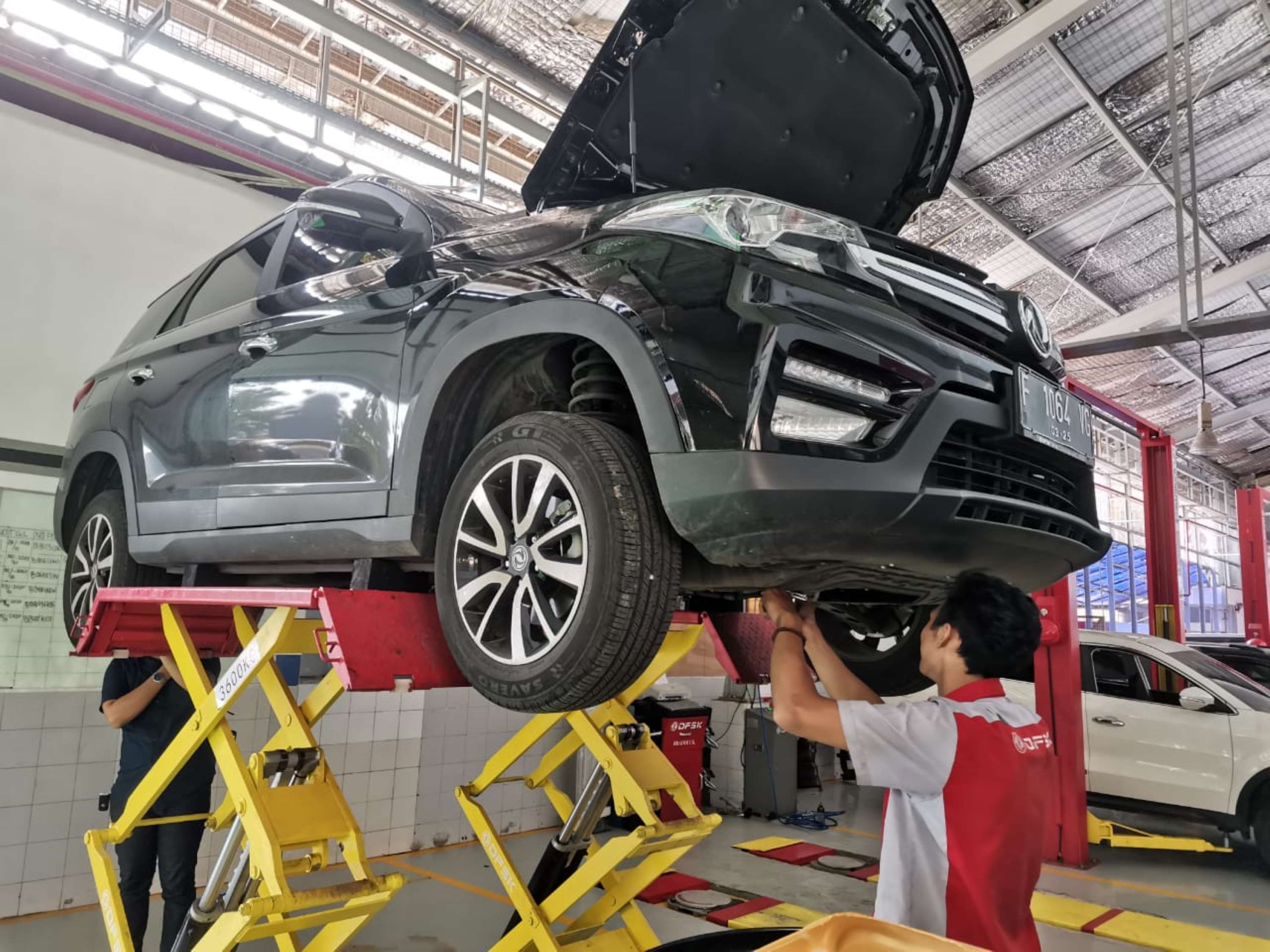 Terjangkau, Biaya Servis DFSK Glory 560 Sangat Bersahabat! - [en]